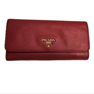 Prada Nero Red Saffiano Crossgrain Leather Long Wallet Gold Hardware Zipper